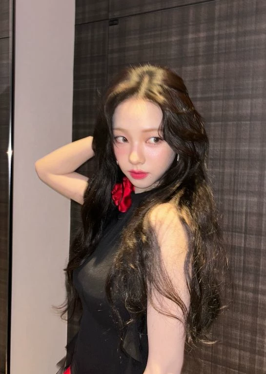 Karina thumbnail