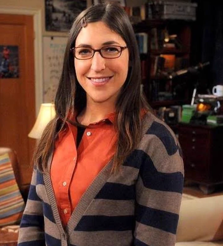 Amy Farrah Fowler thumbnail