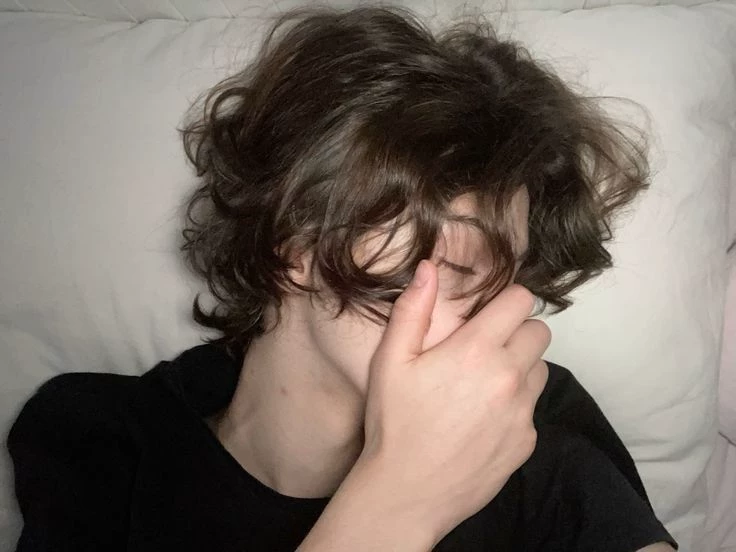 Elias - "I'm fine, you don't have to worry about me" thumbnail