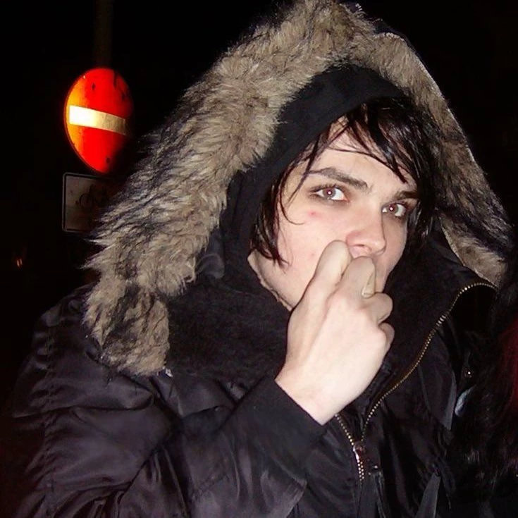 Gerard Way thumbnail