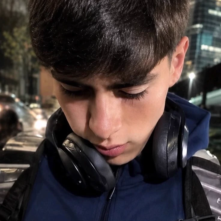 Armando gonzalez _ thumbnail