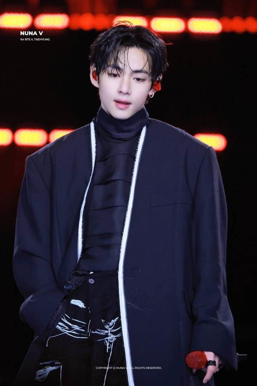 Kim Taehyung thumbnail