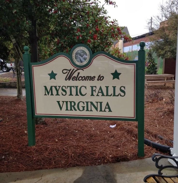 Mystic Falls- The vampire diaries thumbnail