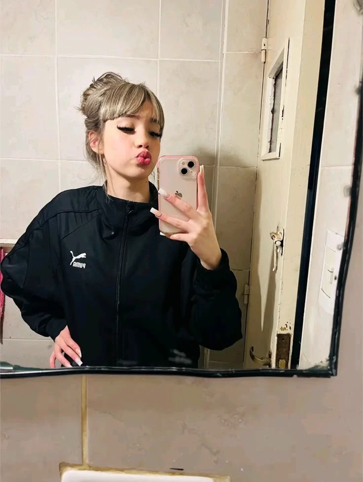 Martina thumbnail