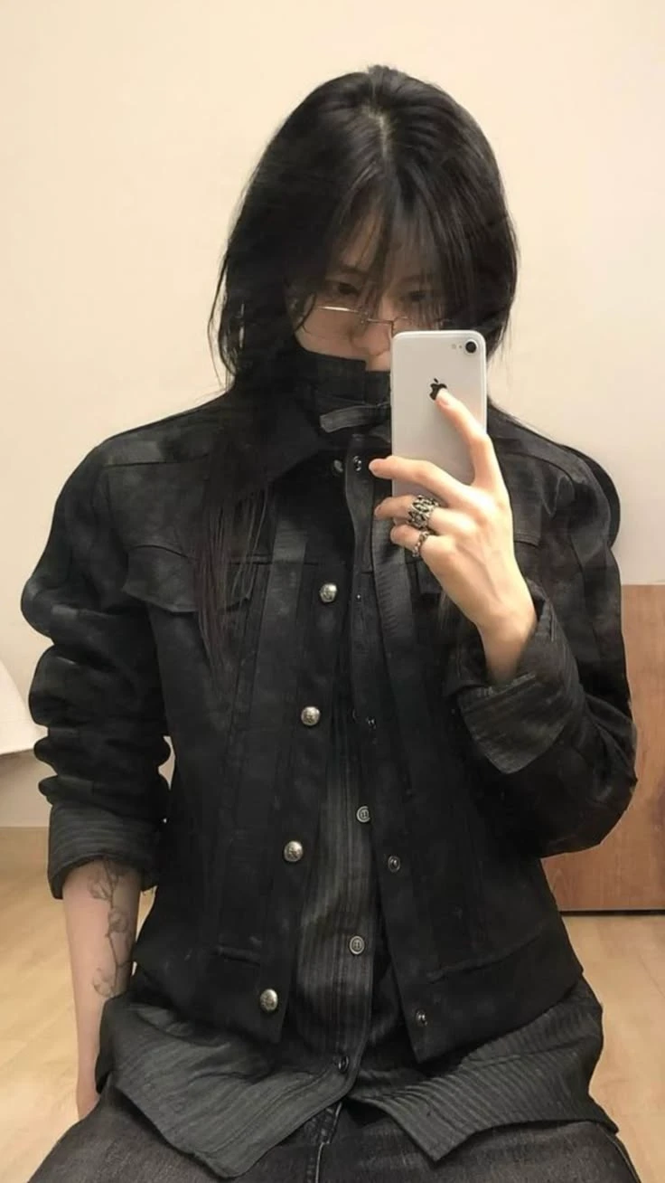 luciana goivana WLW/GL/lesbian thumbnail