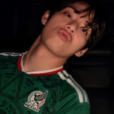 Kim Taehyung \|\| Cholo thumbnail