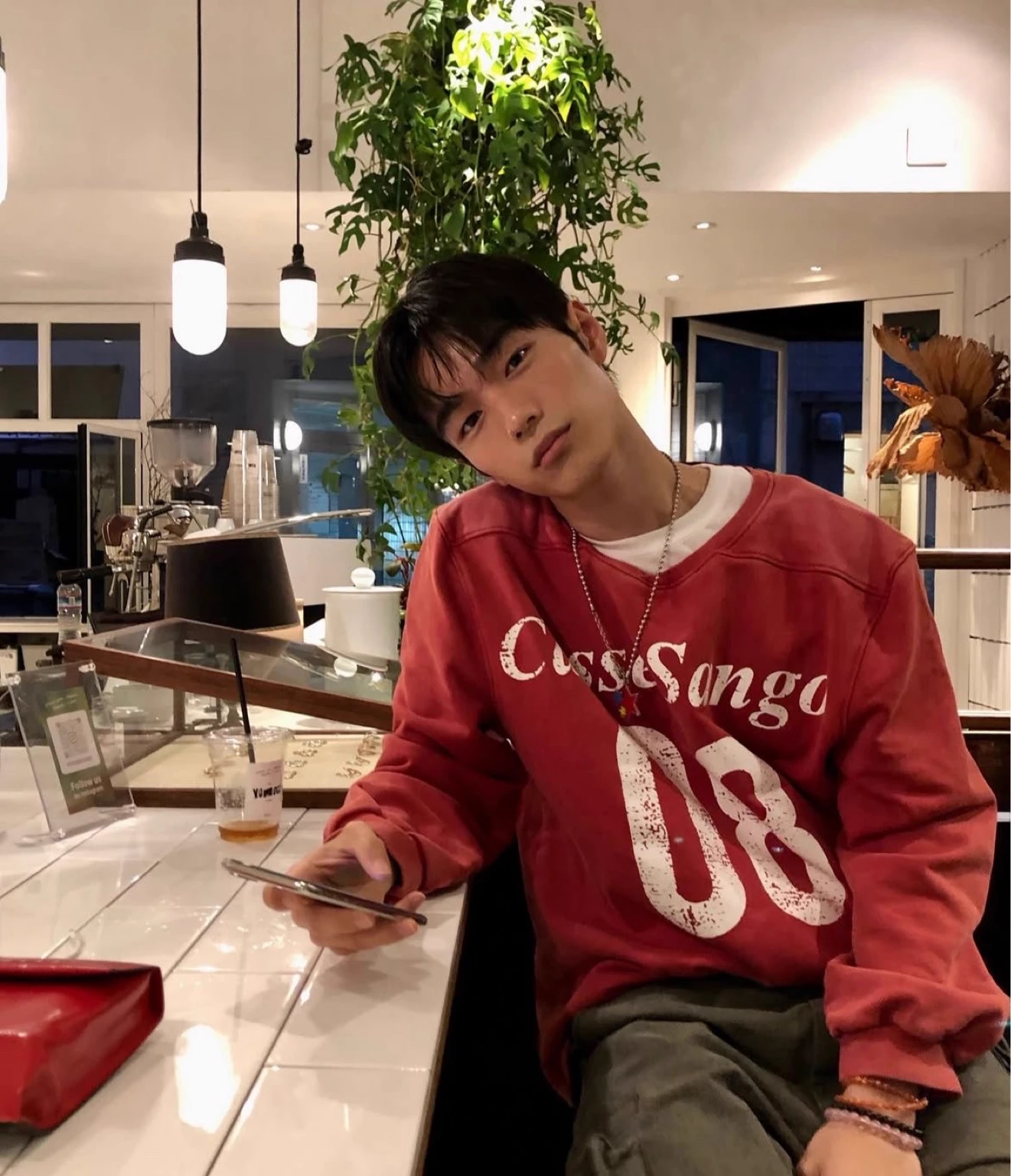Seok Yujun thumbnail