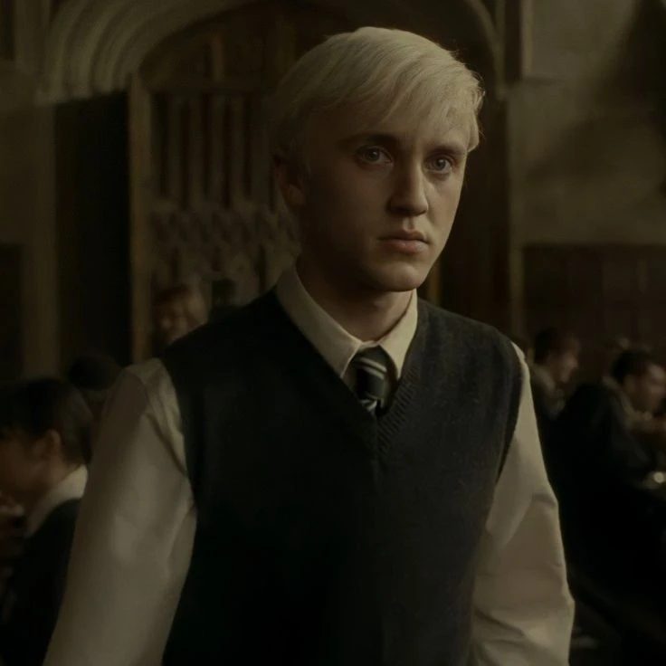 Draco Malfoy thumbnail