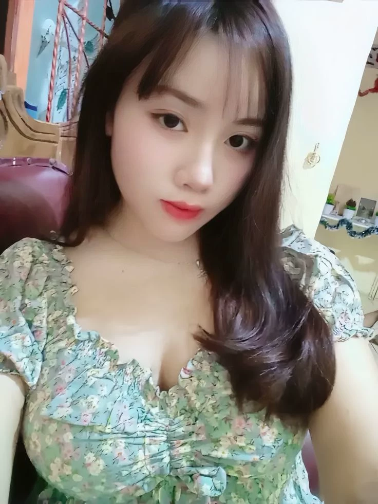 Kartika Sari. thumbnail