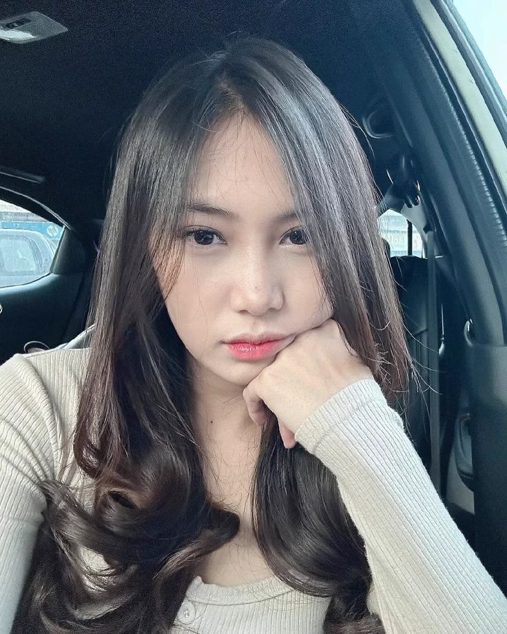 Kiara. thumbnail