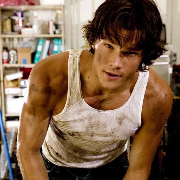 Sam Winchester thumbnail