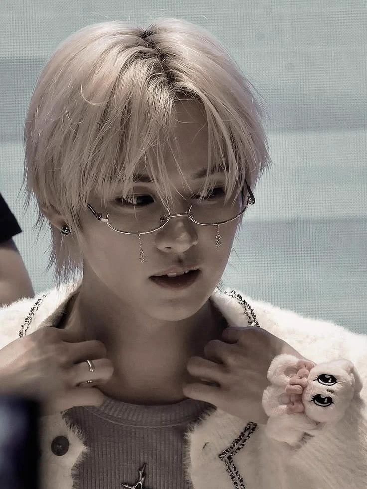 Minho Teacher thumbnail