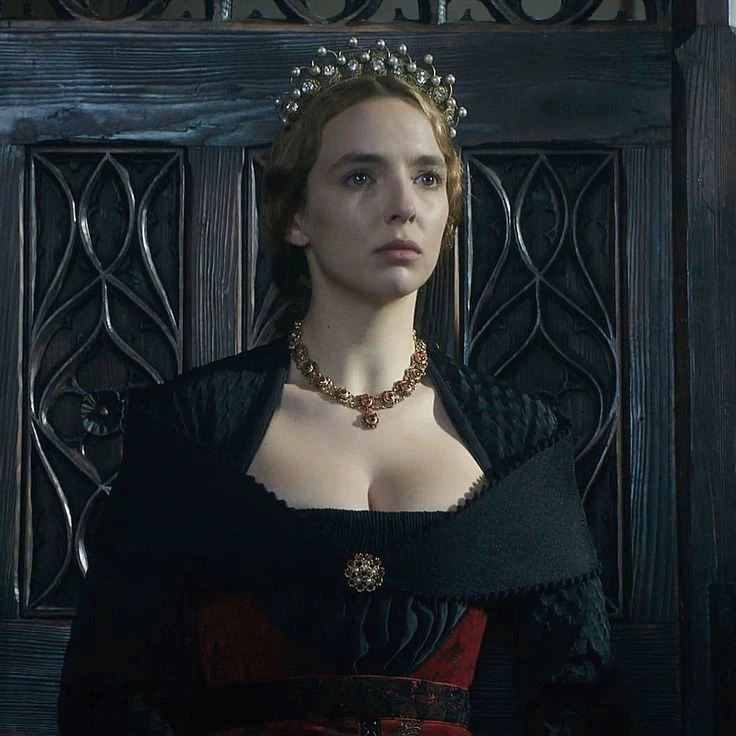 Queen Elizabeth. thumbnail