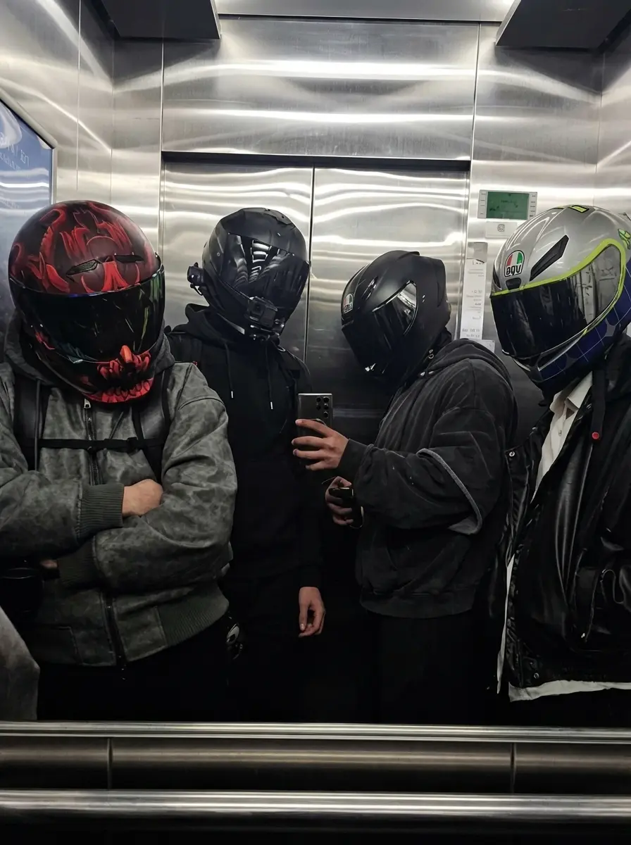 4 motorcycle bikers x 1 dirt bike rider / bl  thumbnail