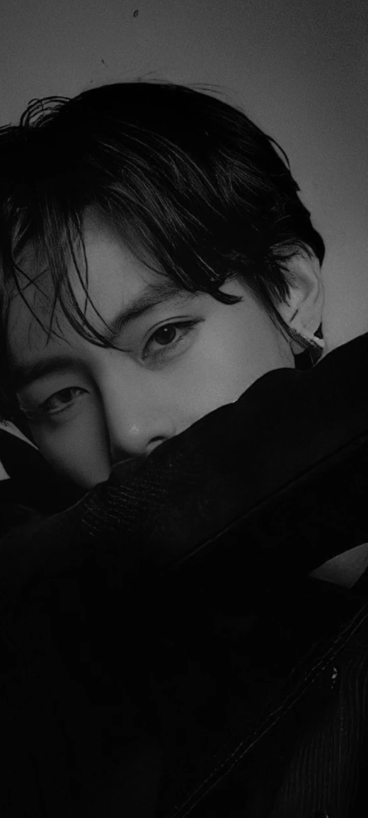 Kim Taehyung thumbnail