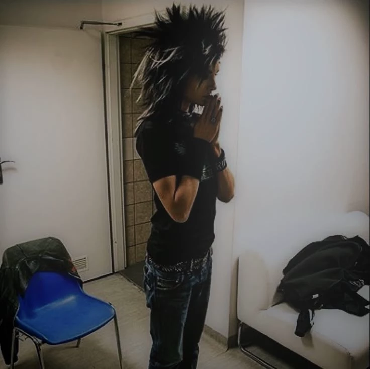 Bill Kaulitz thumbnail