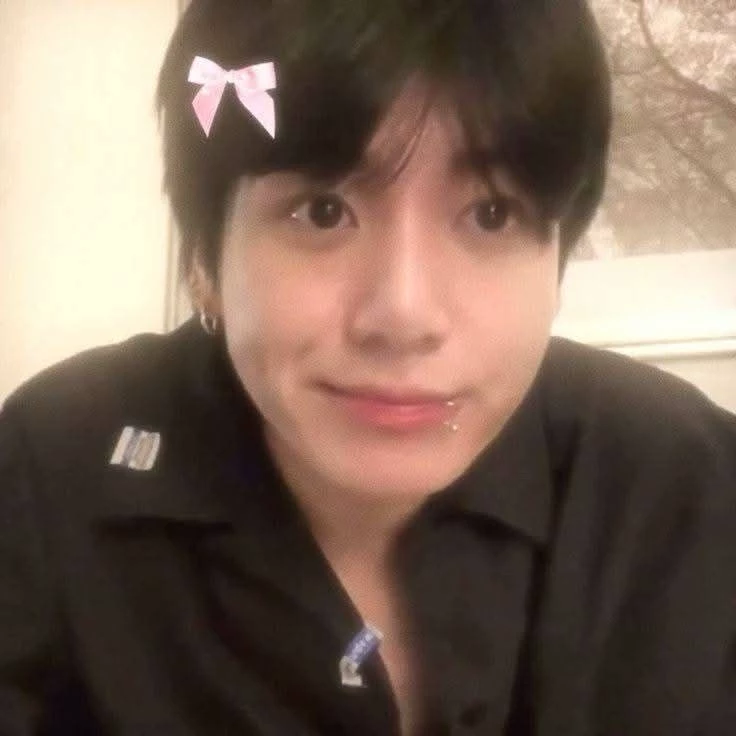 Jeon Jungkook y Jeon Jeonwoo (Omegaverse) thumbnail