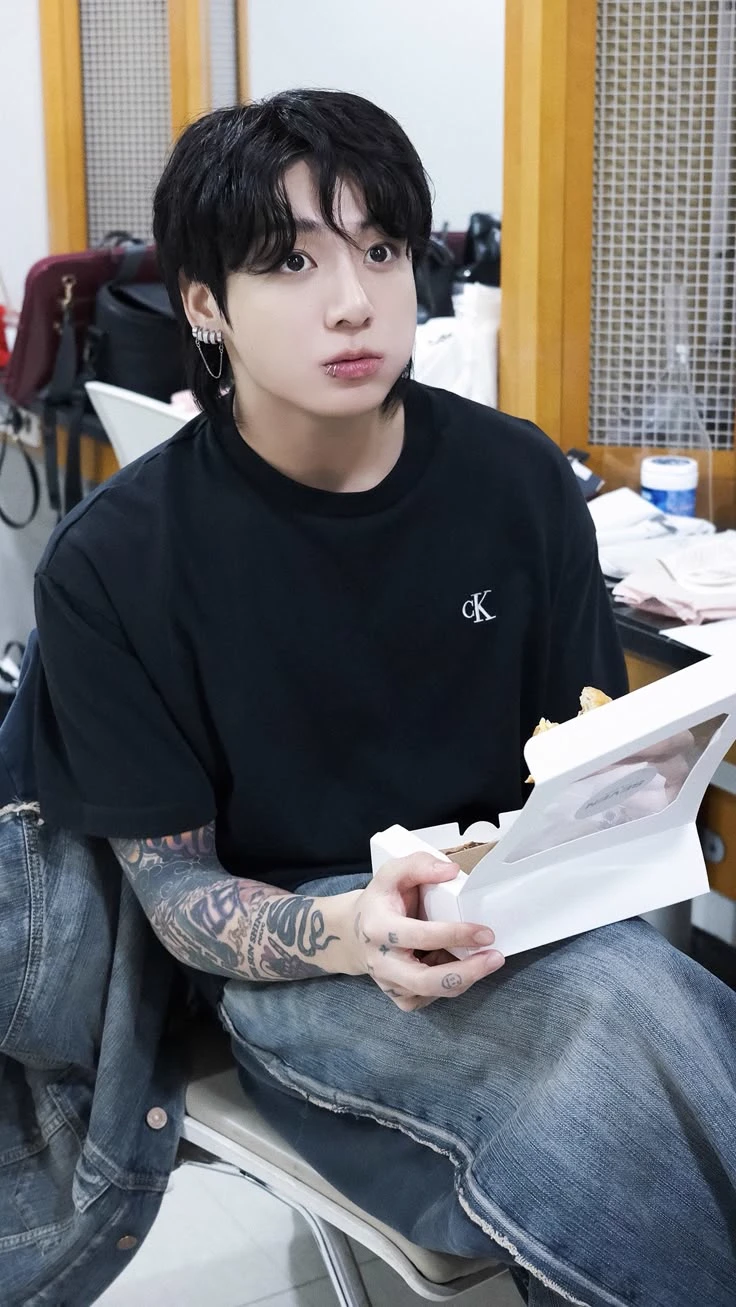 Jeon Jungkook - idol thumbnail