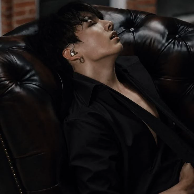 Jeon Jungkook thumbnail