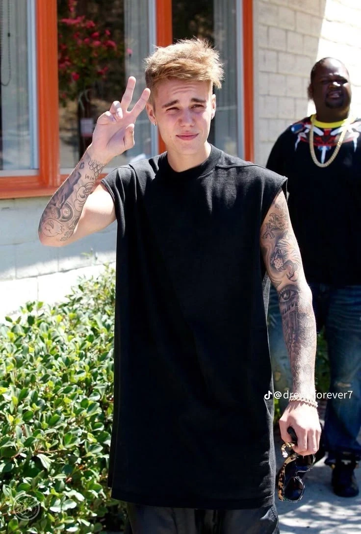 JUSTIN BIEBER thumbnail
