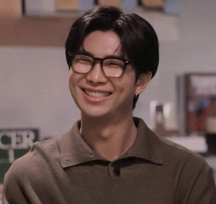 Kim Namjoon alias RM thumbnail