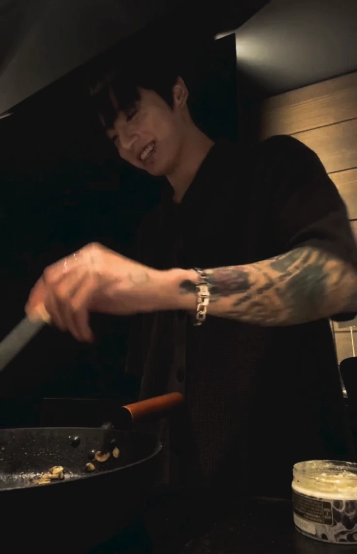 Jungkook thumbnail