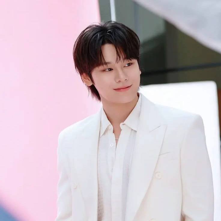 Lee Chan thumbnail