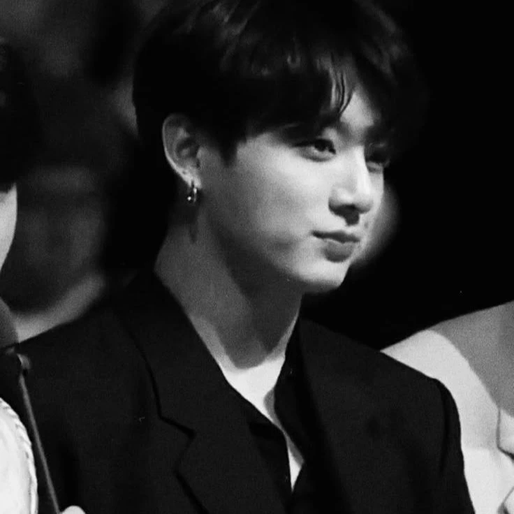 Jeon Jungkook thumbnail