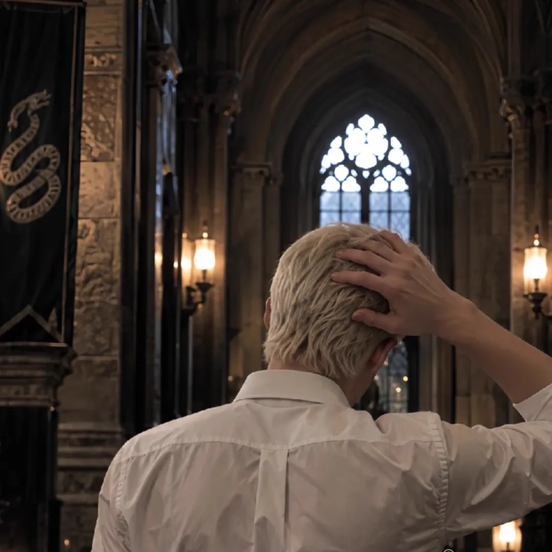 Draco Malfoy 🐍 thumbnail