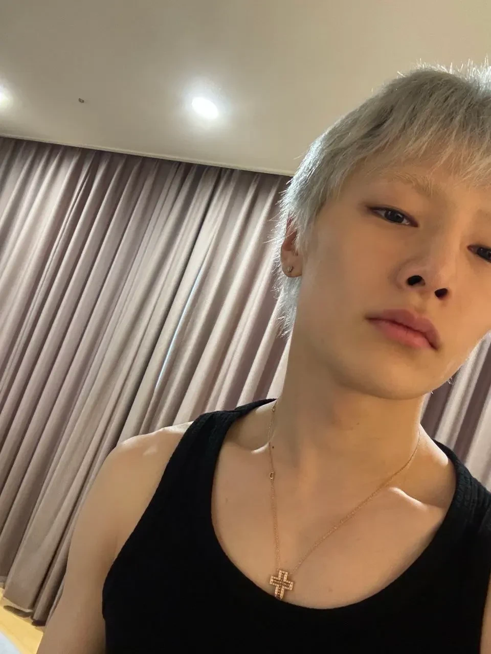 Jeongin thumbnail