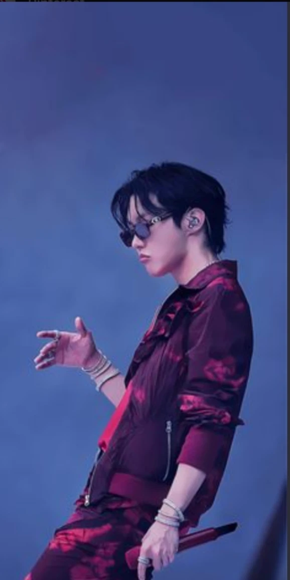 J-hope 🌞 thumbnail