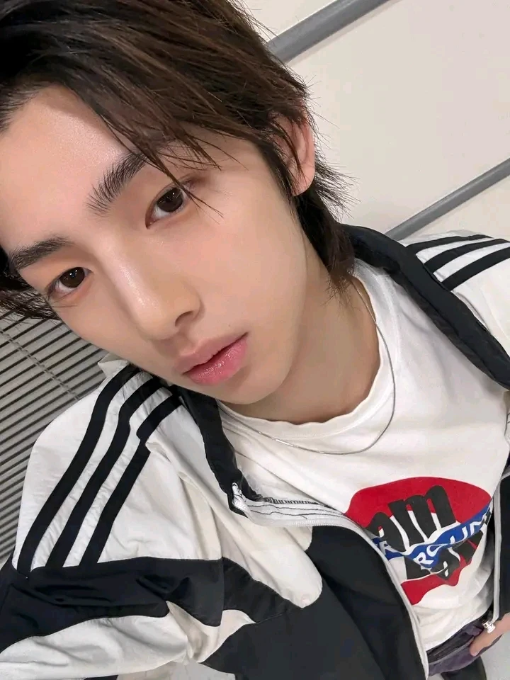 Juhoon(Cortis) thumbnail