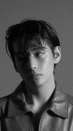 Kim Taehyung thumbnail