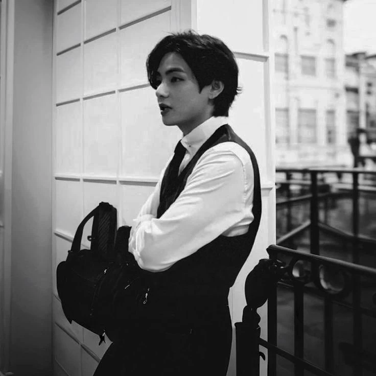 Taehyung  thumbnail