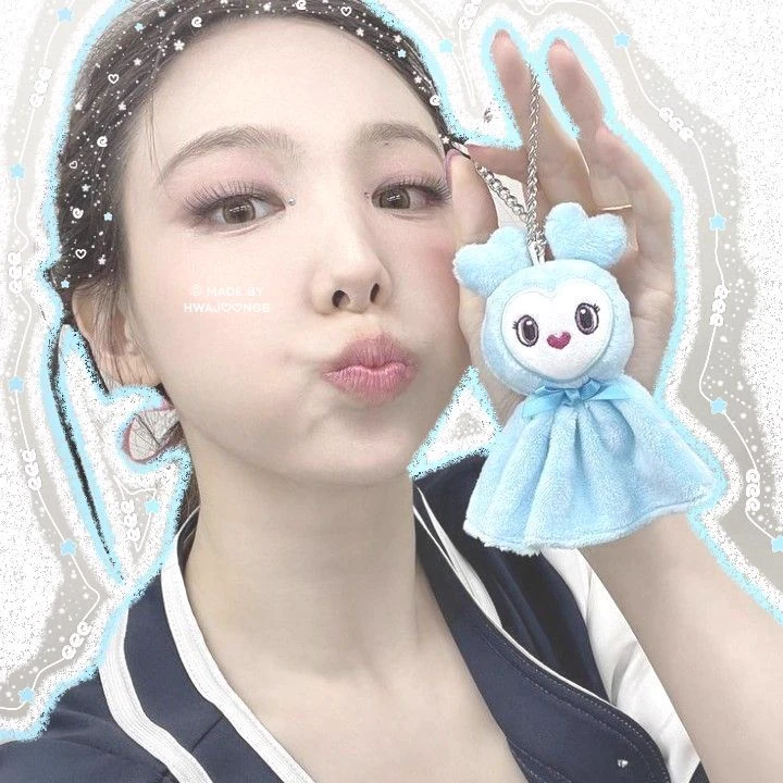 Nayeon thumbnail