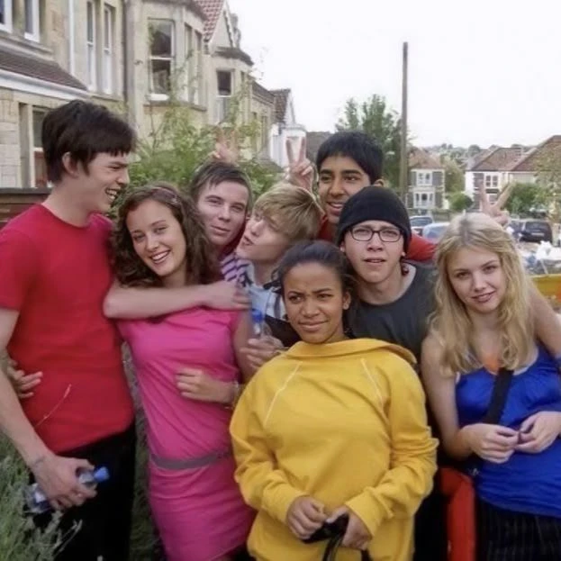 Skins-Gen 1 thumbnail