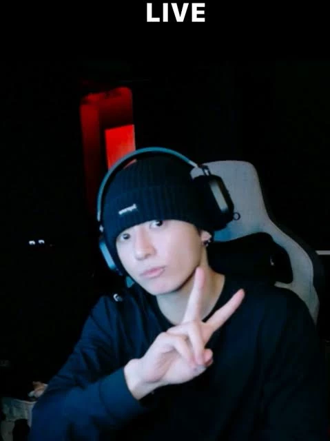 Jungkook gamer thumbnail