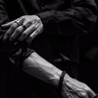 Victor Thorne thumbnail