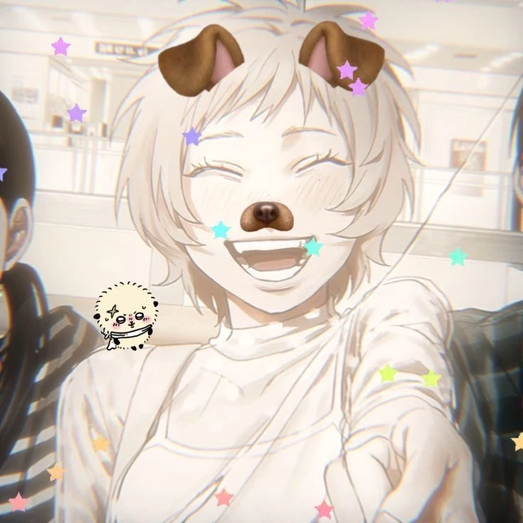 ✶ Mía ✶
