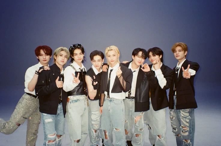 Stray Kids thumbnail