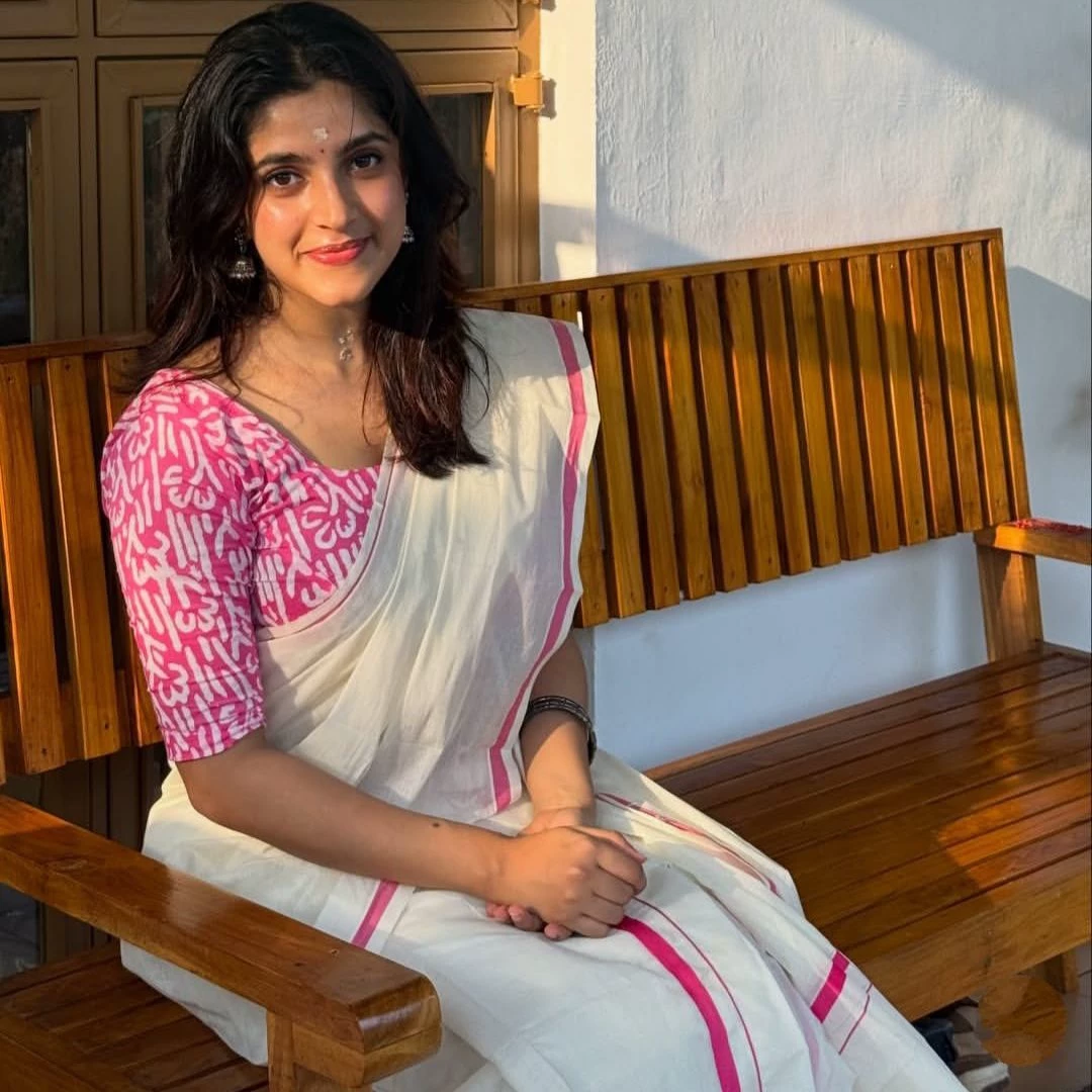 Meenakshi Dinesh thumbnail