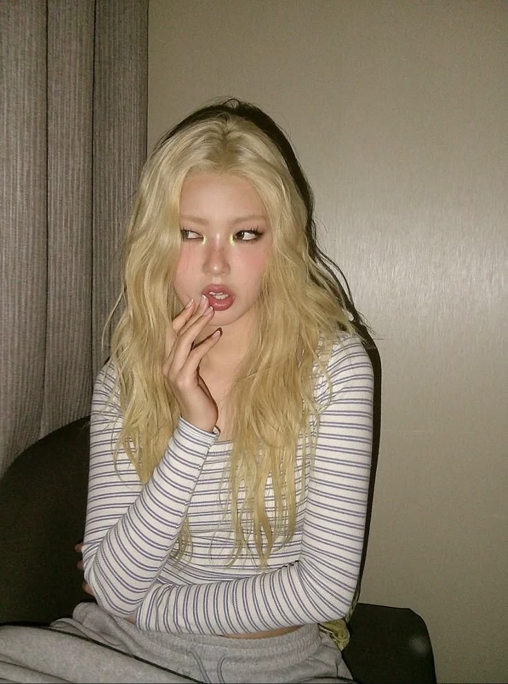 Yoochae thumbnail