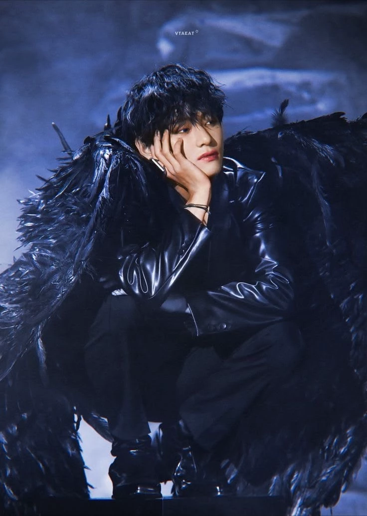 Kim Taehyung thumbnail