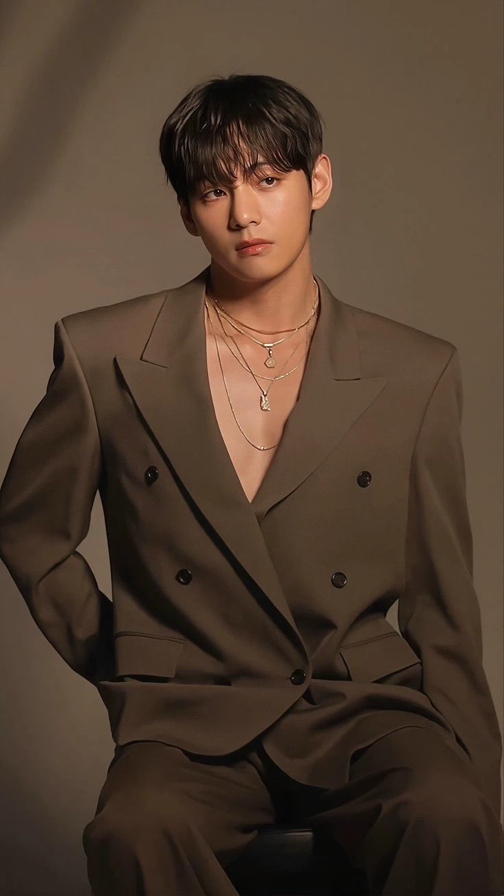 Kim Taehyung thumbnail