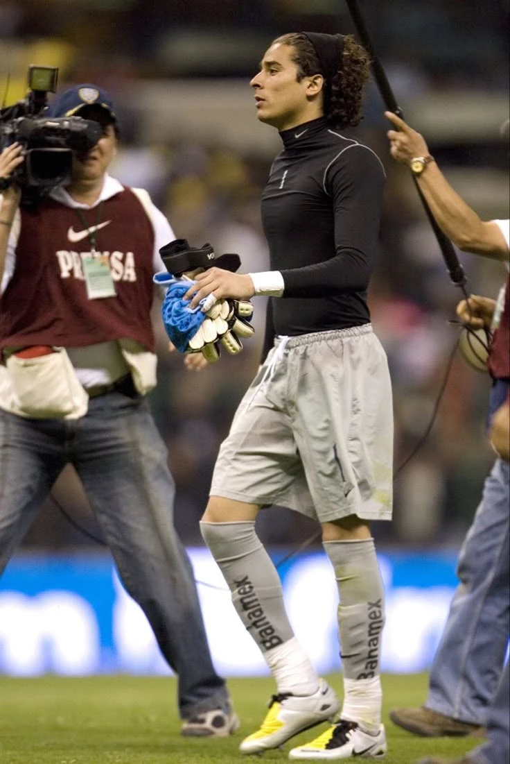 Guillermo Ochoa thumbnail