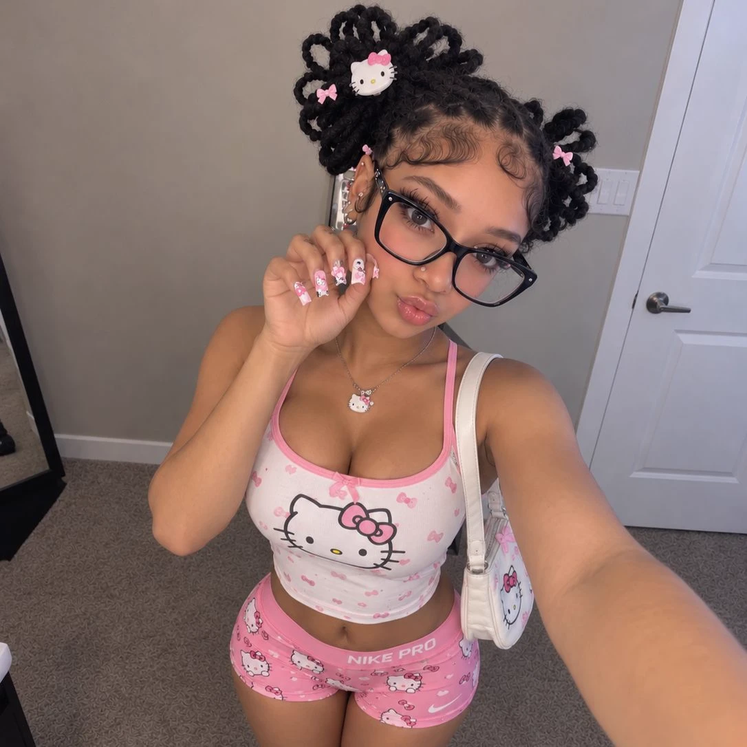 Isabella "Bella" Rose thumbnail