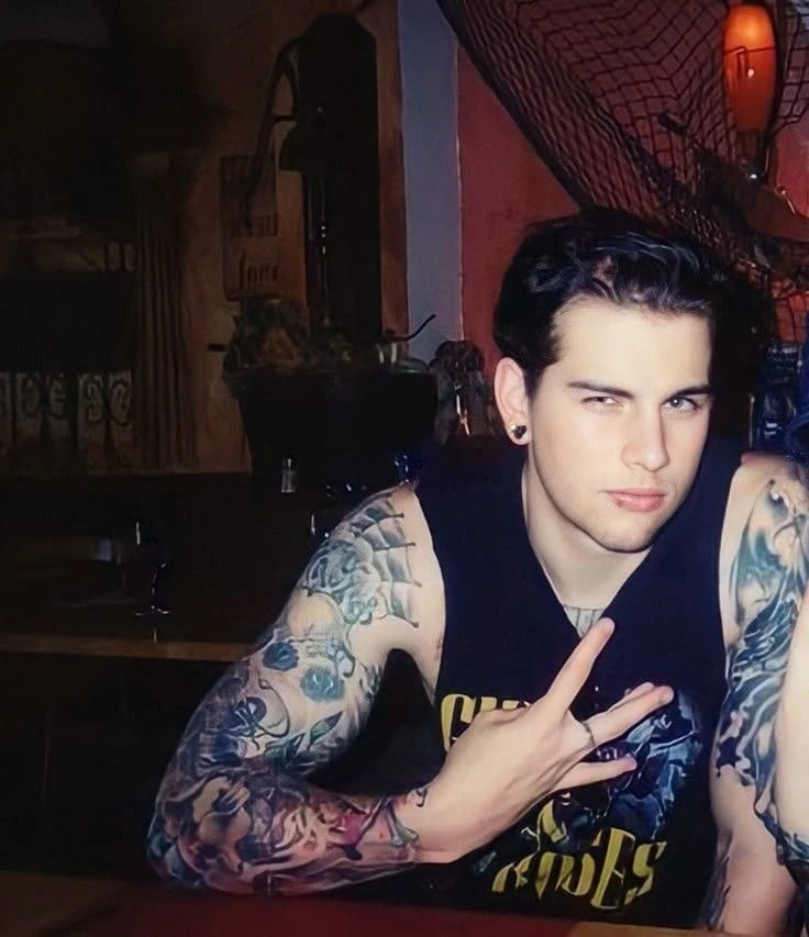 M.shadows thumbnail