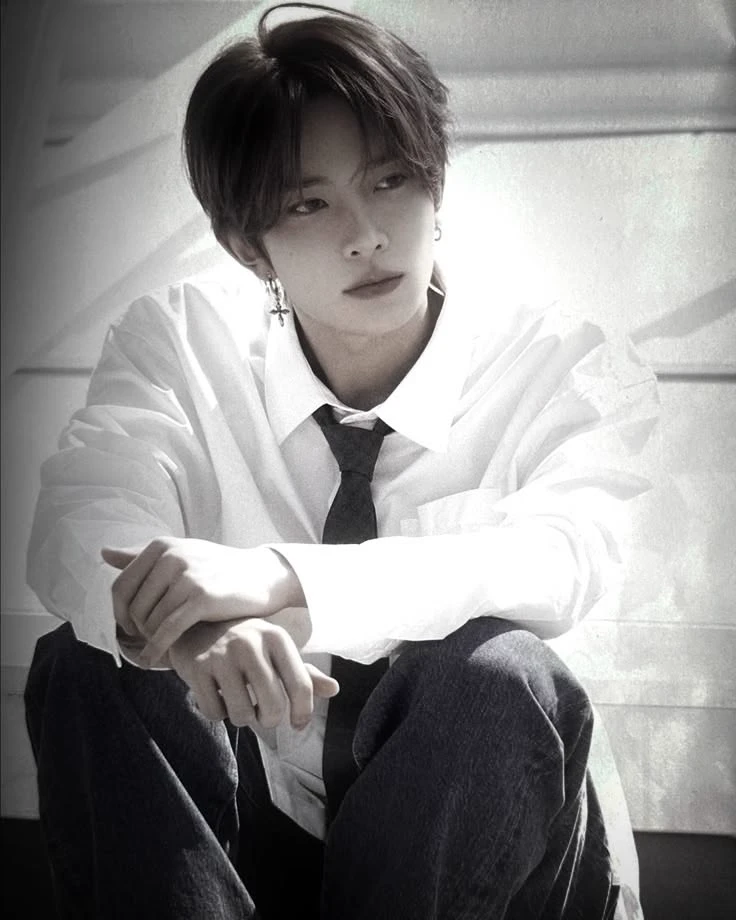 Lee Heeseung thumbnail