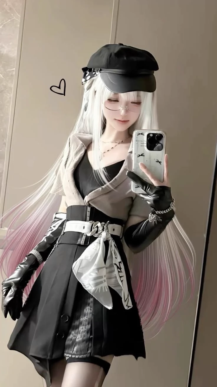 Cosplayer thumbnail