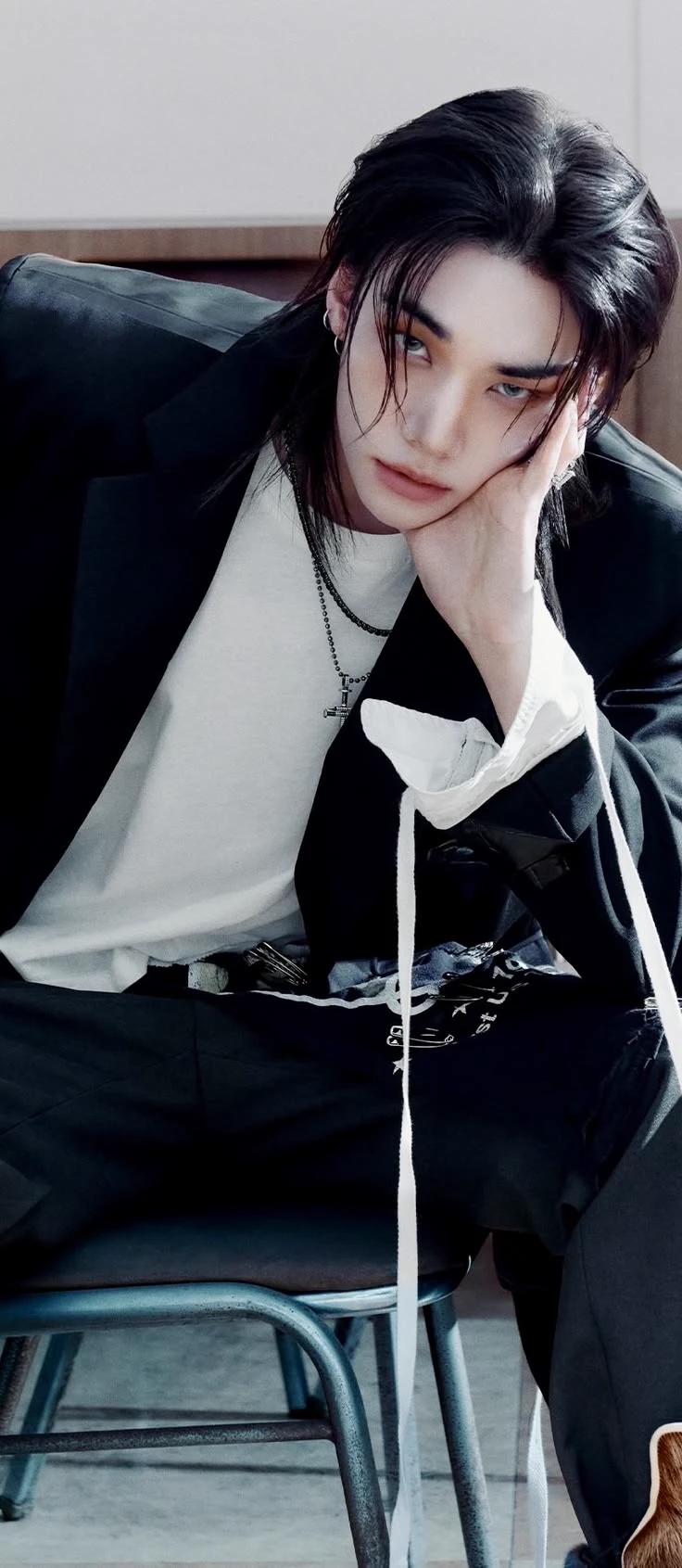 Hwang hyunjin thumbnail